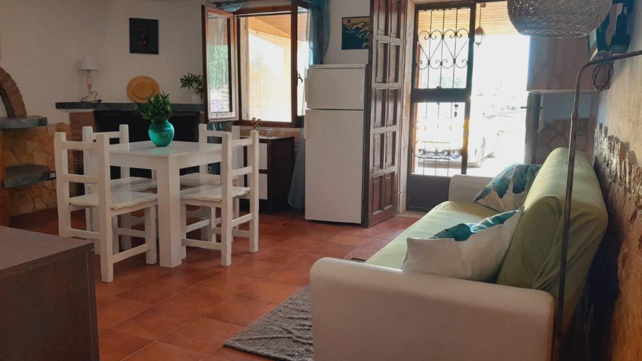 Villa Relax Tra Gli Ulivi Alghero Bagian luar foto